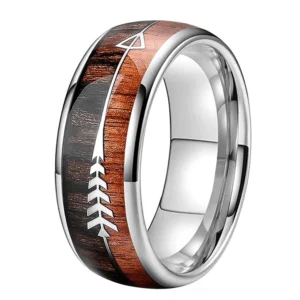 Silver polished arrow wood grain gothic ring close-up detail shot showing carved arrow pattern and wood texture inlay