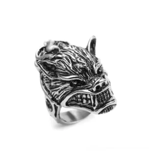 Fierce wolf head ring side view showing detailed fur texture and bared teeth design - dark gothic jewelry